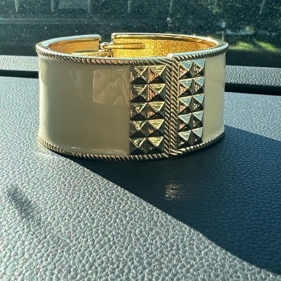 EXPRESS BRACELET - Picture 2 of 10